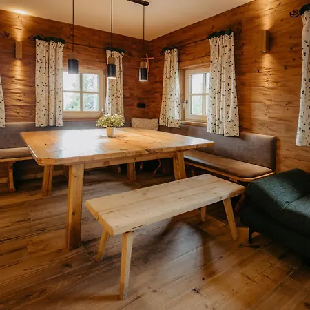 Alpesi faház Vierlauchen